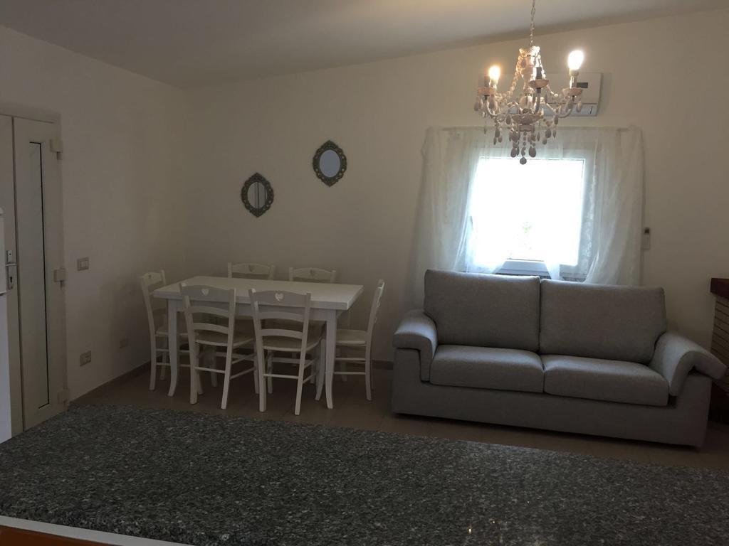 Il Fenicottero Rosa Villa Olbia Buitenkant foto