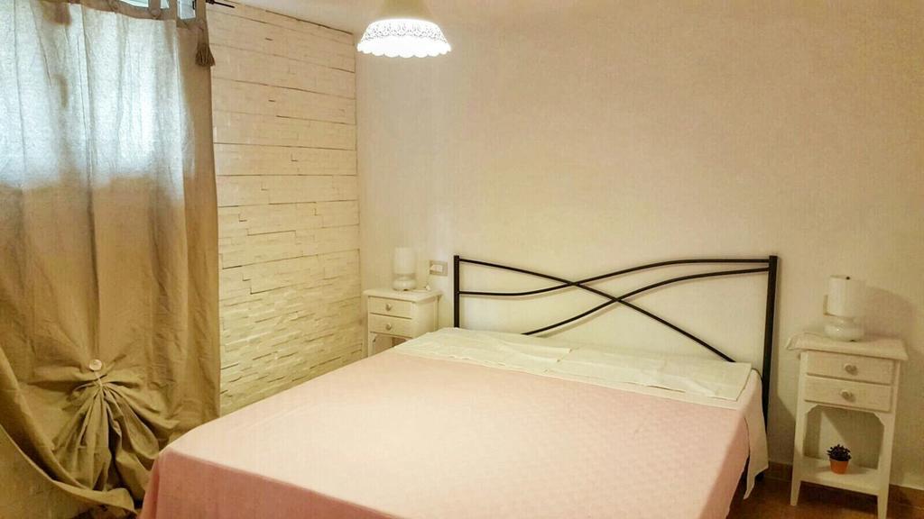 Il Fenicottero Rosa Villa Olbia Buitenkant foto
